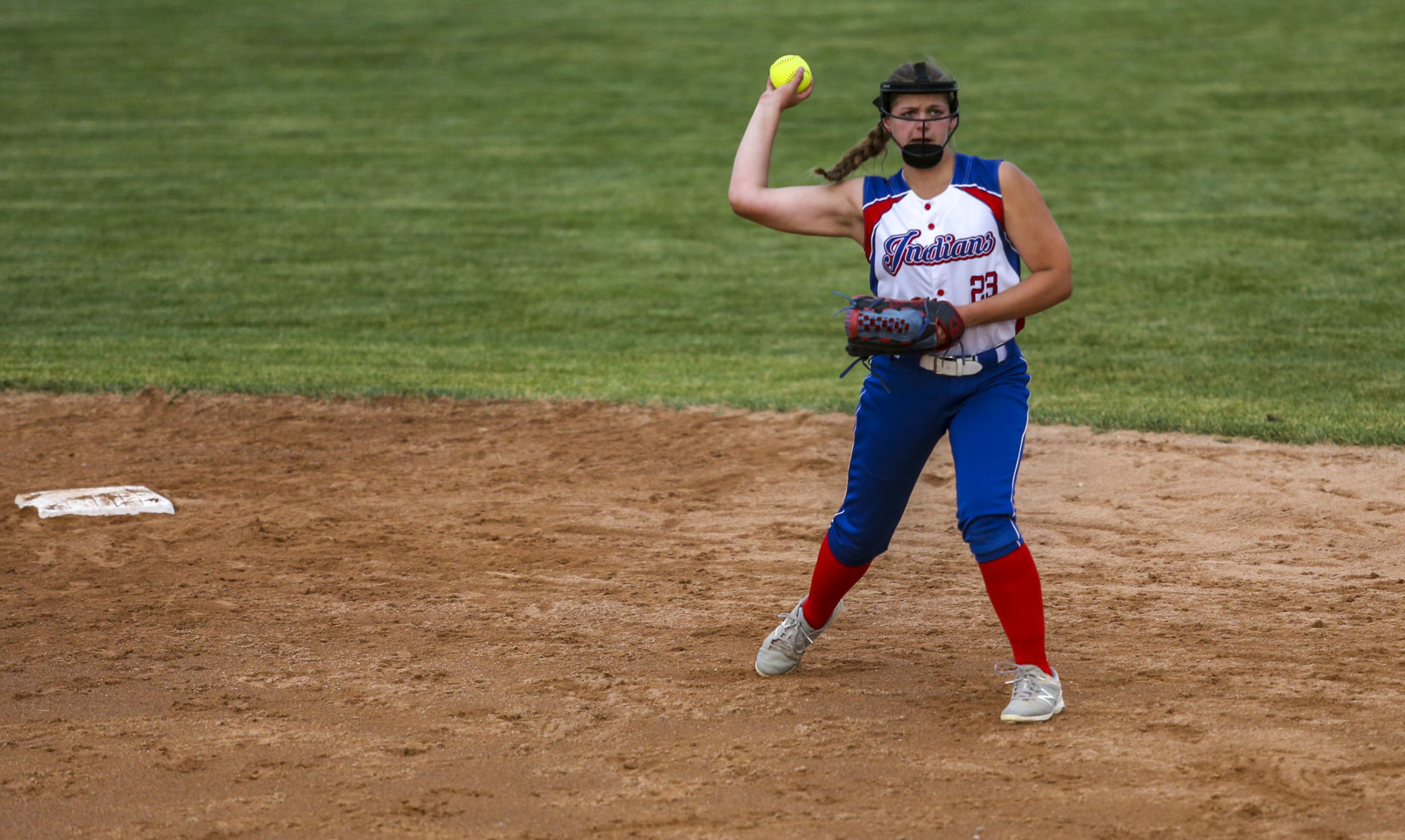 061819-qct-spt-dewitt-softball-028